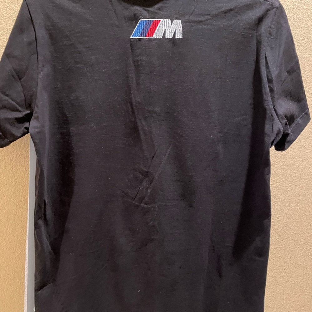 BMW Blouse, no tag, but new. - Picture 3 of 5